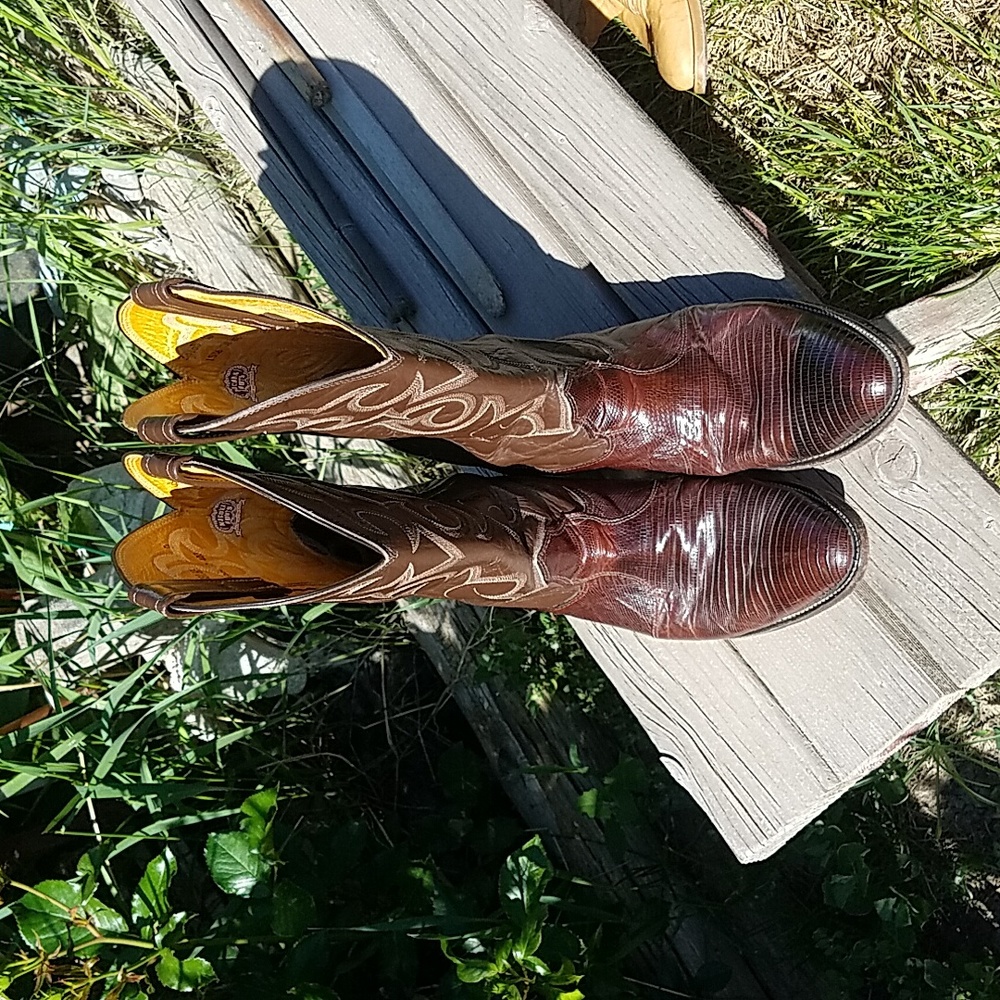 Nacona Boots